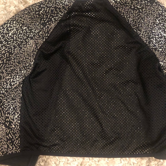 Fabletics Mesh back Bomber jacket - Picture 3 of 3